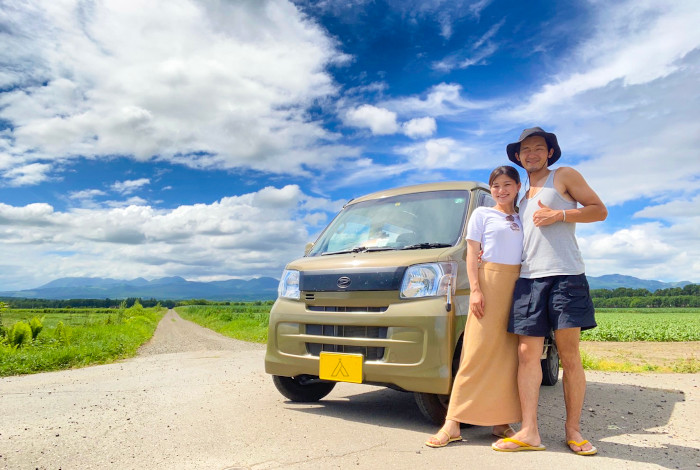 仲間とキャンプ