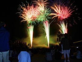乙部町ふれあい交流盆おどり・花火大会