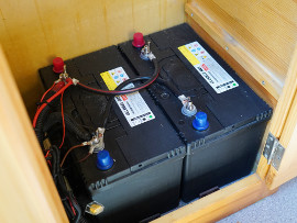 サブバッテリー