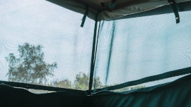 ルーフテント②