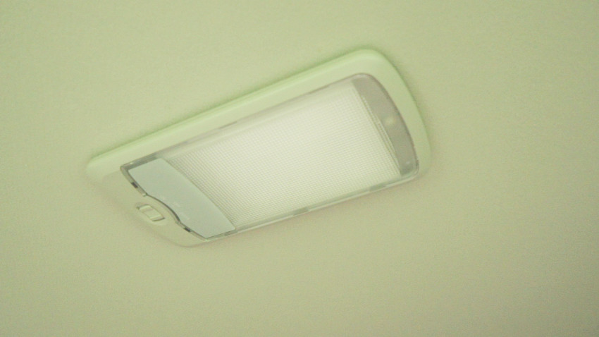 ハイゼットカーゴ 室内照明